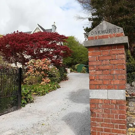 Bed and breakfast Oakhurst House