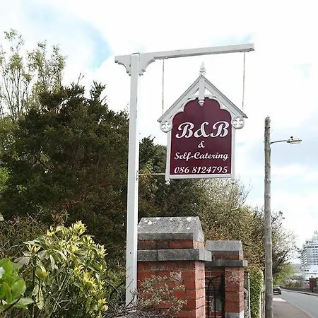 Oakhurst House 5*