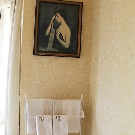 Oakhurst House Bed and breakfast 5*