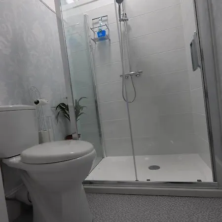 Oakhurst House 5* Ков